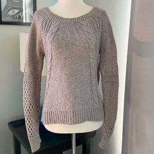 AEO long sleeve mixed knit sweater sz medium